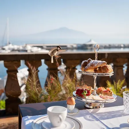 Marina Piccola 73 5* Sorrento