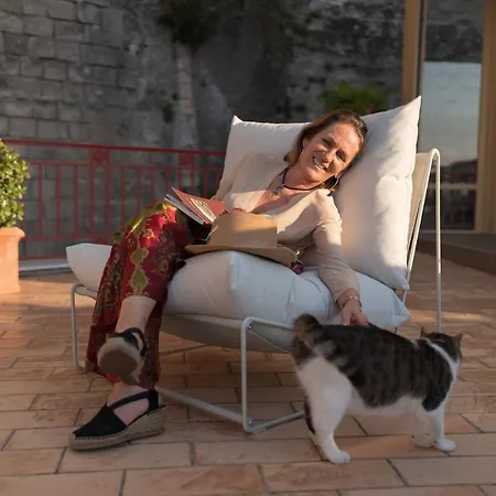 Marina Piccola 73 לינה וארוחת בוקר