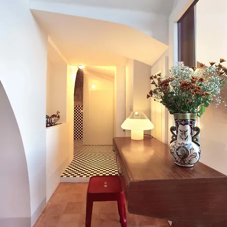 Marina Piccola 73 4*