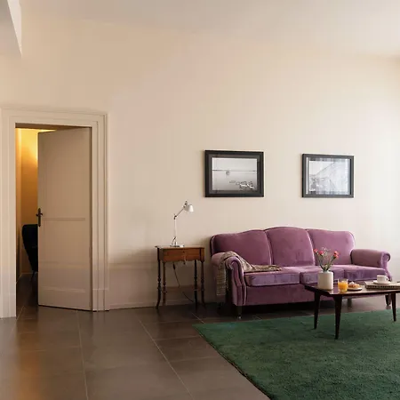 Marina Piccola 73 Bed & Breakfast