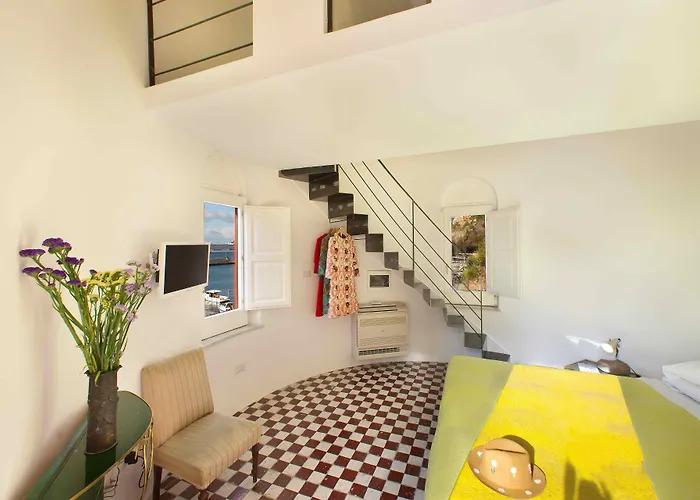 ベッド・アンド・ブレックファスト マリナ ピッコーラ 73 4*