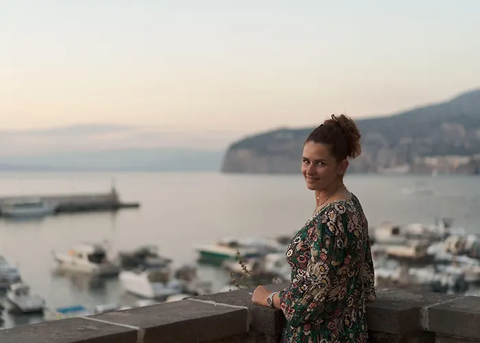 マリナ ピッコーラ 73 4* ソレント