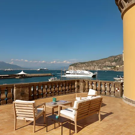 Alojamento de Acomodação e Pequeno-almoço Marina Piccola 73 Sorrento